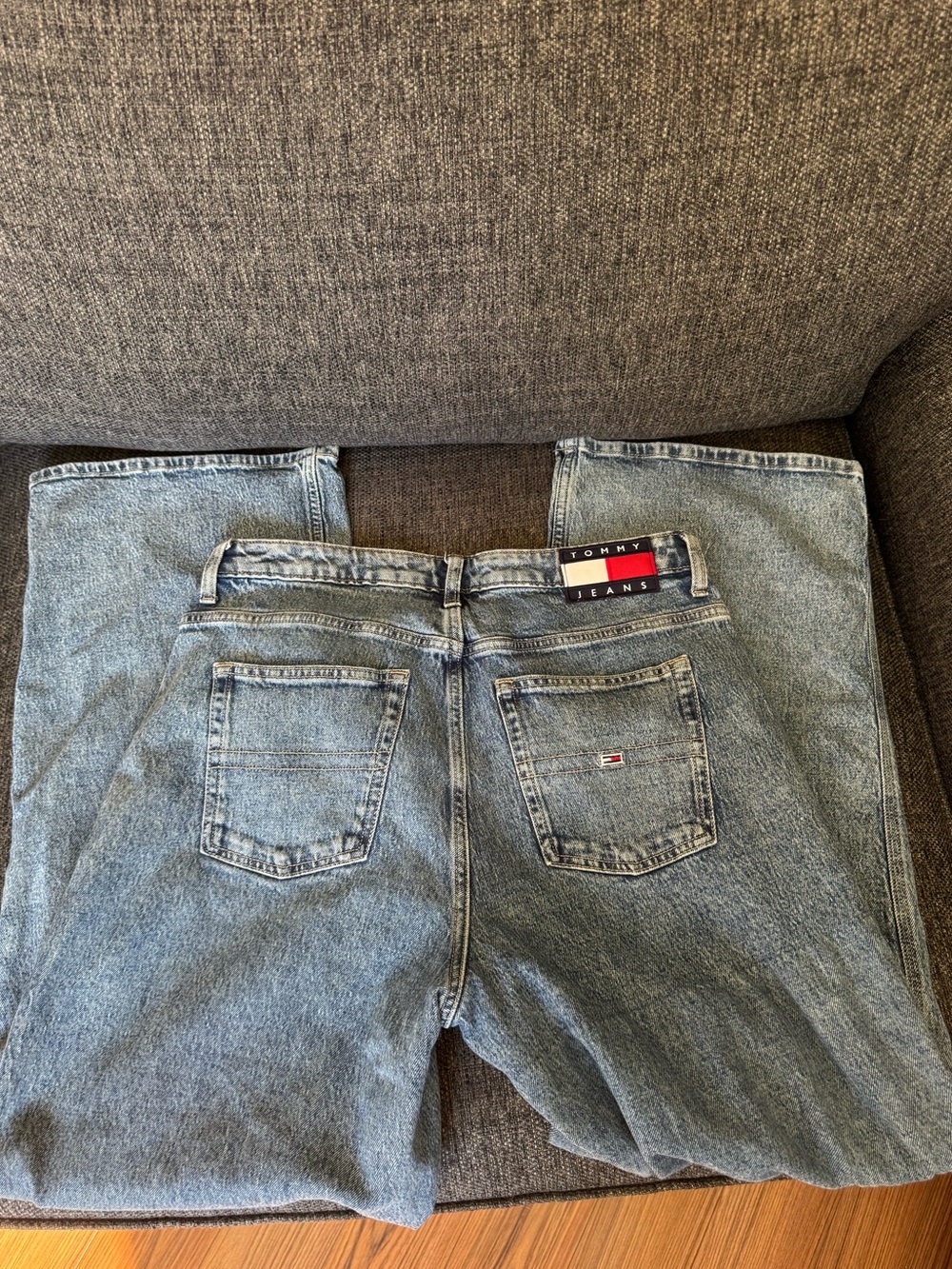 Tommy Hilfiger Light Wash High Rise Jeans With Distressed Rip On The Knee